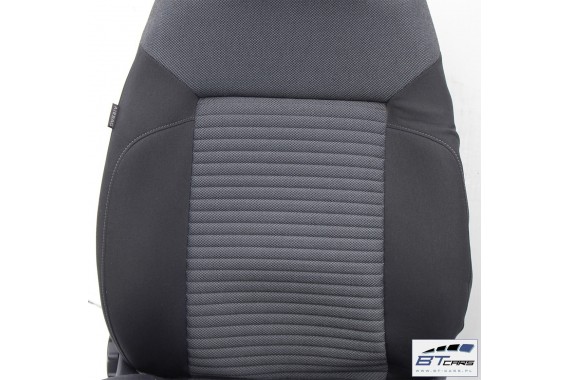 VW POLO FOTELE KOMPLET FOTELI siedzeń siedzenia tapicerka 6R 6R4 6R0 5-drzwiowy welur w kolorze czarno-szarym