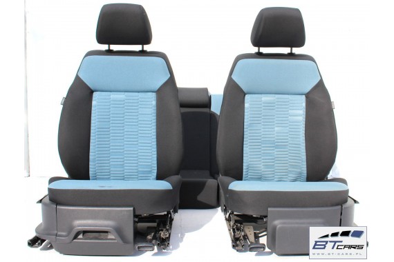 VW POLO FOTELE FOTELE KOMPLET FOTELI siedzeń siedzenia fotel tapicerka 6R 6C welurw kolorze czarnym i niebieskim 5-drzwiowy