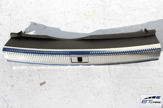 AUDI A7 BOCZKI + DYWAN BAGAŻNIKA 4G8863887A 4G8863888A 4G8863471 4G8863463 BOCZEK TAPICERKA JC8 QC7 brązowy 4G8863887B 4G8863888