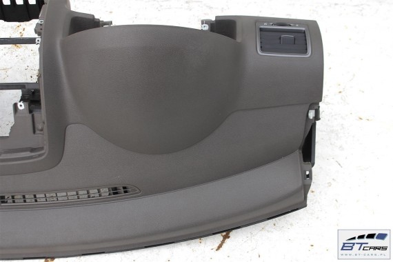 VW GOLF 5 V JETTA KONSOLA DESKA ROZDZIELCZA PULPIT KOKPIT 5G 1K1857001 1K1 857 001 5K 1K