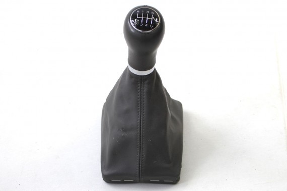 AUDI A4 A5 Q5 GAŁKA ZMIANY BIEGÓW MIESZEK 8K 8R 8K0863278 8K0 863 278 skóra skórzana 8K0863278 skrzynia biegów manualna szara