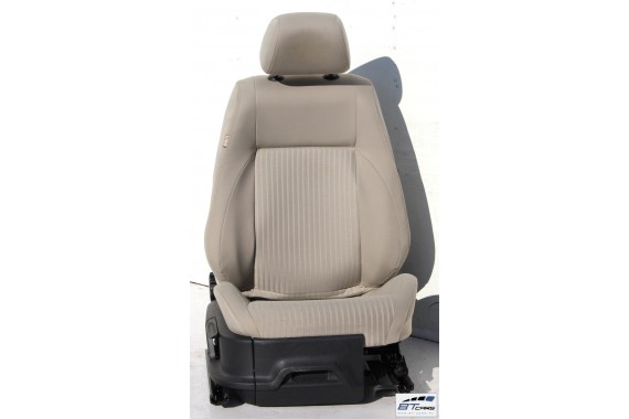 VW POLO FOTELE KOMPLET FOTELI siedzeń siedzenia tapicerka 6R3 6R0 3-drzwiowy welur kolor beż beżowy 6R 6C