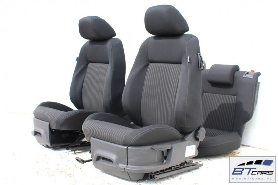 VW POLO FOTELE KOMPLET FOTELI siedzeń siedzenia tapicerka 6R 6R3 6R0 3-drzwiowy welur kolor czarny