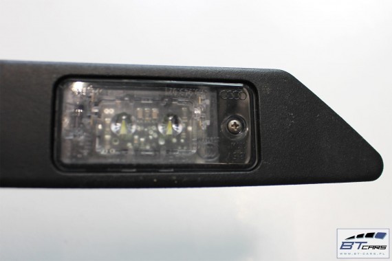 AUDI LAMPKI LED OŚWIETLENIE REJESTRACJI 8E0827574 8E0 827 574 LISTWA Z LAMPKAMI TYLNEJ TABLICY REJESTRACYJNEJ 8V 8F 4H 8E0827574