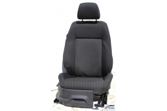 VW POLO FOTELE KOMPLET FOTELI siedzeń siedzenia tapicerka 6R 6R4 6R0 5-drzwiowy welur kolor czarny 2160 kilometrów