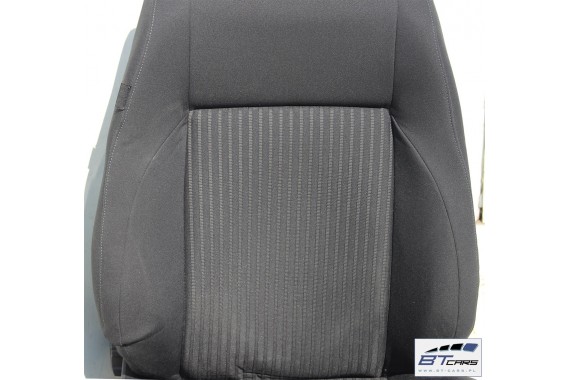 VW POLO FOTELE KOMPLET FOTELI siedzeń siedzenia tapicerka 6R 6R4 6R0 5-drzwiowy welur kolor czarny 2160 kilometrów