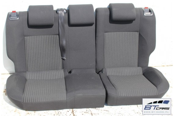 VW POLO FOTELE KOMPLET FOTELI siedzeń siedzenia tapicerka 6R 6R4 6R0 5-drzwiowy welur kolor czarny 2160 kilometrów