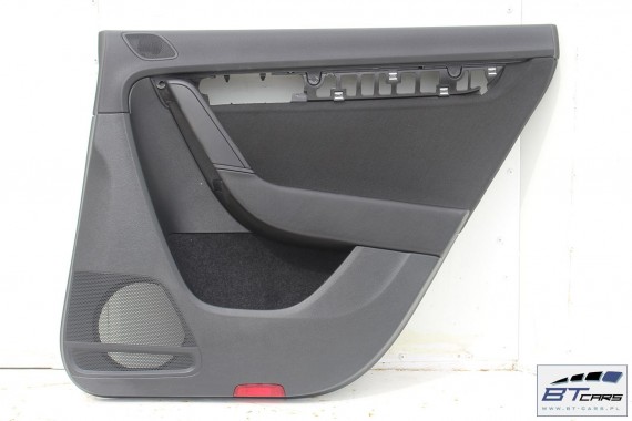 VW PASSAT B7 BOCZKI DRZWI BOCZEK BOCZEK drzwiowe tapicerka 3A 3AF KOMBI AVANT VARIANT