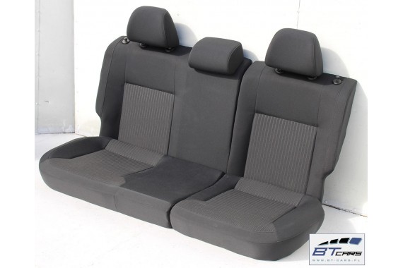 VW POLO SEDAN FOTELE KOMPLET FOTELI siedzeń siedzenia fotel tapicerka 6R welur kolor czarny