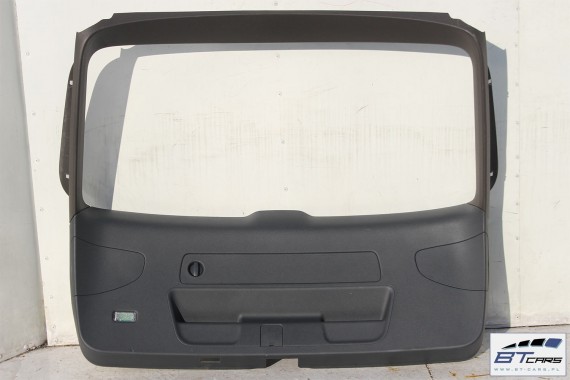 AUDI A4 KOMBI BOCZEK KLAPY BAGAŻNIKA tapicerka 8W9867979 8W9867973 4PK - czarny wykończenie 8W9 867 979  973 8W9867979 8W9867979