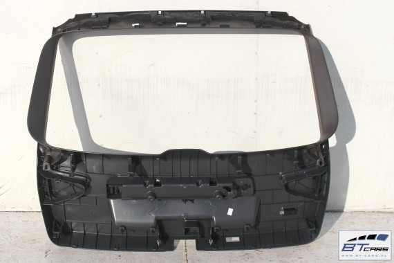 AUDI A4 KOMBI BOCZEK KLAPY BAGAŻNIKA tapicerka 8W9867979 8W9867973 4PK - czarny wykończenie 8W9 867 979  973