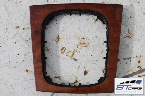 AUDI A3 LISTWY OZDOBNE POPIENICZKA DEKOR DEKORY 8P 8P0857951 8P0864261M 8P3867409C 8P3867410C 1WV orzechowy 8P0857951 8P0864261