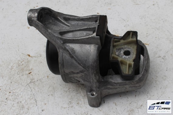 AUDI A4 A5 8W PODUSZKA SILNIKA 8W0199371BE 8W0199371BR 8W0 199 371 BE 8W0199371BE 8W silnik benzynowy 8W0199371DA 8W0199371BE