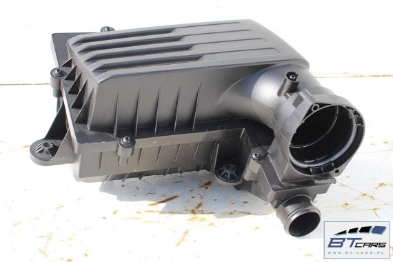 VW GOLF AUDI A3 FILTR POWIETRZA 5Q0129607AB 5Q0129601AD  5Q0129607BA5Q0 129 607 AB 5Q0 129 601 AD obudowa 5Q0129607BA diesle TDi