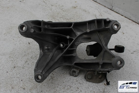 AUDI A4 Q5 Q7 ŁAPA SILNIKA 4M0199308AA 2.0 TFSi 4M0 199 308 AA podpora 4M0199308BL 4M0199308AA 4M0199308BL 4M0199308AA 4M0199308