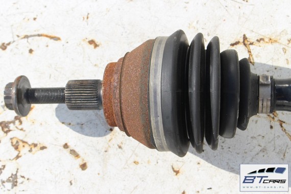 AUDI TT PÓŁOŚ PRAWA PRZEDNIA PRZÓD 8J0407762H 3Q0407272C 3Q0407762DX 8J0 407 762 H 3Q0 407 272 C 8J 8S VW SKODA SEAT