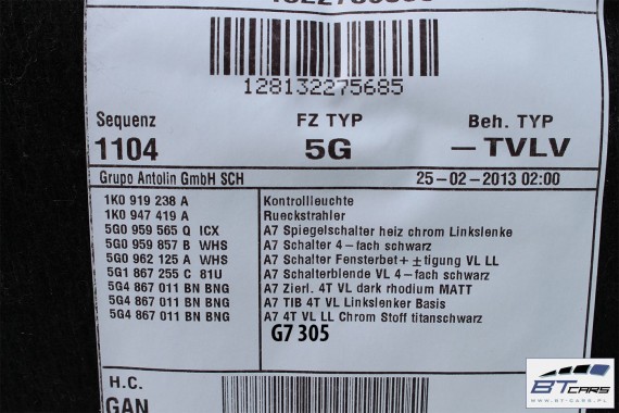 VW GOLF 7 VII KOMBI BOCZEK BOCZKI DRZWI drzwiowe tapicerka 5G 5G9 Variant KOMPLET BOCZKÓW CZARNY welur welurowe czarne
