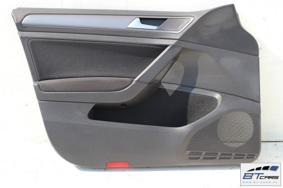 VW GOLF 7 VII BOCZKI DRZWIOWE BOCZEK DRZWI TAPICERKA KOMPLET BOCZKÓW DRZWIOWYCH 5G9 CZARNY