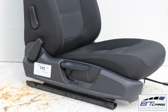 VW JETTA FOTELE KOMPLET FOTELI SIEDZEŃ TAPICERKA SIEDZENIA welur kolor czarny 5C