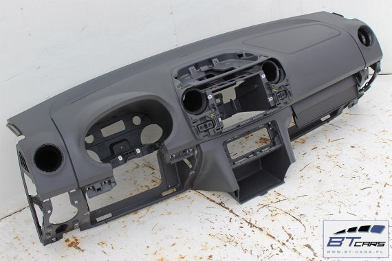 VW AMAROK KONSOLA DESKA ROZDZIELCZA KOKPIT PULPIT 2H1857005 2H1 857 005 2H