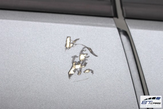 AUDI Q2 DRZWI PRAWE PRZÓD + TYŁ STRONA PRAWA przednie + tylne 2 sztuki Kolor: LZ7S - szary (daytonagrau) 81A 81A831052 81A833052