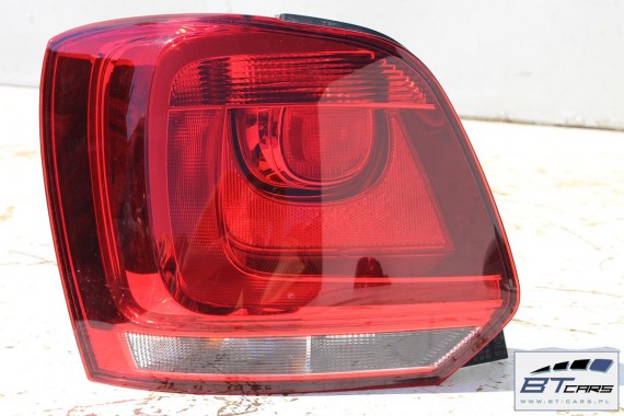 VW POLO TYŁ ZDERZAK + KLAPA BAGAŻNIKA + LAMPY lampa 6R tylny 6R0 L041 PDC