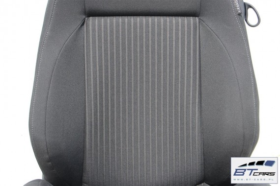 VW POLO FOTELE KOMPLET FOTELI siedzeń siedzenia tapicerka 6R 6R3 6R0 3-drzwiowy welur w kolorze czarnym