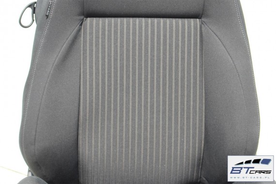 VW POLO FOTELE KOMPLET FOTELI siedzeń siedzenia tapicerka 6R 6R3 6R0 3-drzwiowy welur w kolorze czarnym