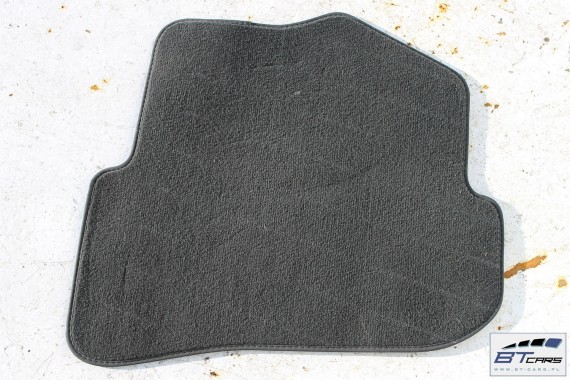 AUDI A1 DYWANIKI PODŁOGI WYCIERACZKI 8X1863691A 8X1 863 691 A WL6 8X1863691 8X0864450 8X0863724 8X1863691A 8X1863713 8X1863714