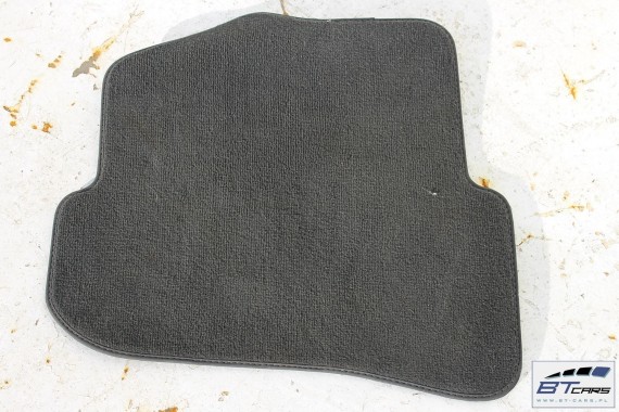 AUDI A1 DYWANIKI PODŁOGI WYCIERACZKI 8X1863691A 8X1 863 691 A WL6 8X1863691 8X0864450 8X0863724 8X1863691A 8X1863713 8X1863714