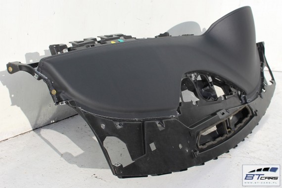 AUDI A8 KONSOLA DESKA ROZDZIELCZA KOKPIT PULPIT 4H1857001B Kolor 38M czarny 4H D4 4H1857001B 4H1857001 4H1857001B 4H1857001L