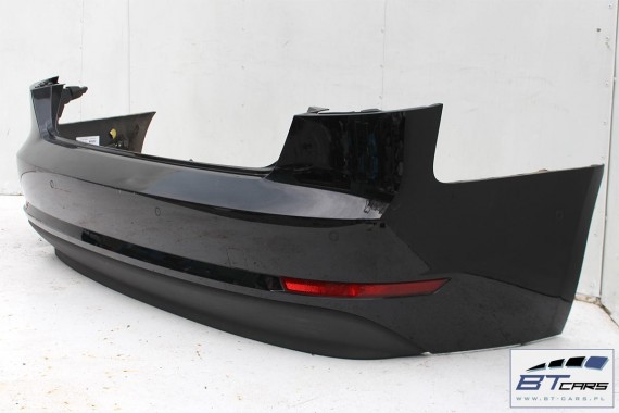 AUDI A4 SEDAN ZDERZAK TYLNY TYŁ 8W 8W5 B9 2015- Kolor: A2A2  LY9B - brylantowy czarny 8W0807521 8W5807511 8W5807067 8W0945105