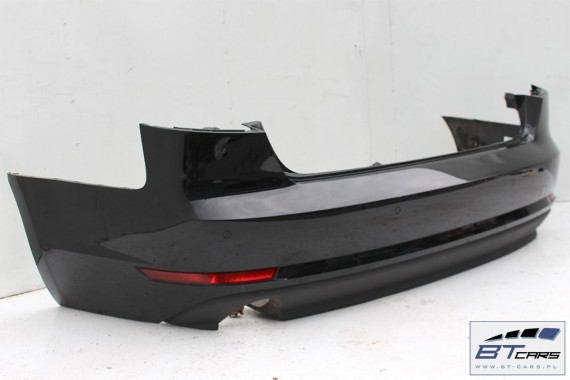 AUDI A4 SEDAN ZDERZAK TYLNY TYŁ 8W 8W5 B9 2015- Kolor: A2A2  LY9B - brylantowy czarny 8W0807521 8W5807511 8W5807067 8W0945105