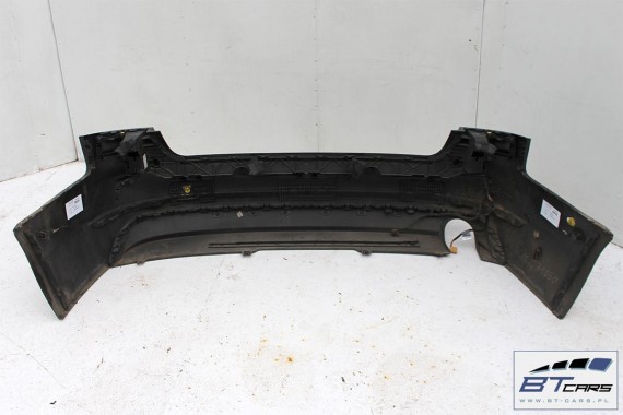 AUDI A4 SEDAN ZDERZAK TYLNY TYŁ 8W 8W5 B9 2015- Kolor: A2A2  LY9B - brylantowy czarny 8W0807521 8W5807511 8W5807067 8W0945105