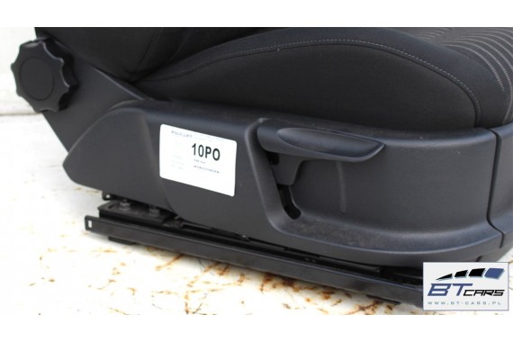 VW POLO FOTELE KOMPLET FOTELI siedzeń siedzenia tapicerka 6R 6R3 6R0 3-drzwiowy welur w kolorze czarnym