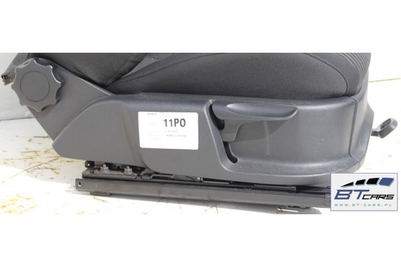 VW POLO FOTELE KOMPLET FOTELI siedzeń siedzenia tapicerka 6R 6R3 6R0 3-drzwiowy welur w kolorze czarnym