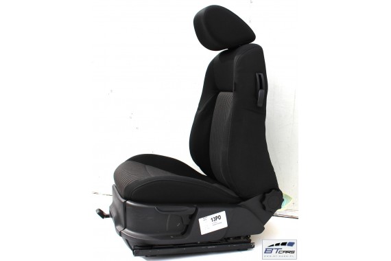 VW POLO FOTELE KOMPLET FOTELI siedzeń siedzenia tapicerka 6R 6R3 6R0 3-drzwiowy welur w kolorze czarnym
