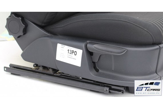 VW POLO FOTELE KOMPLET FOTELI siedzeń siedzenia tapicerka 6R 6R3 6R0 3-drzwiowy welur w kolorze czarnym