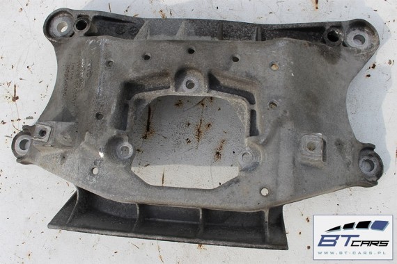 AUDI A4 A5 A6 Q5 ŁAPA PODPORA SKRZYNI 8K0399263T wspornik loże biegów  8K0 399 263 T