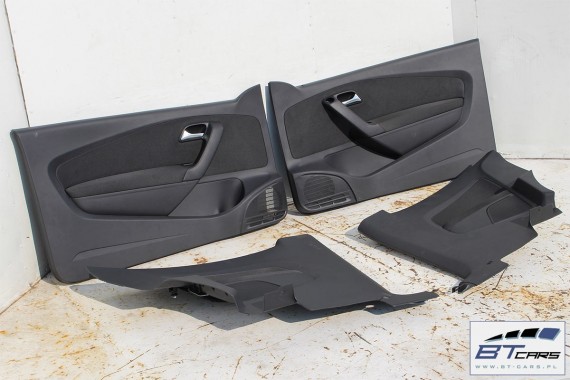 VW POLO BOCZKI DRZWIOWE BOCZEK DRZWI TAPICERKA 6R Angielskie Anglik