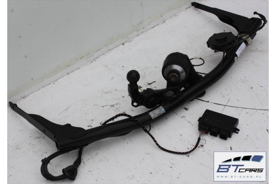 AUDI Q3 HAK HOLOWNICZY elektryczny 8U0803880A + MODUŁ STEROWNIK HAKA 7N0907383 elektrycznego 8U0 803 880 A 7N0 907 383