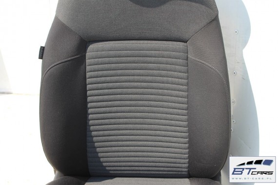 VW POLO FOTELE KOMPLET FOTELI siedzeń siedzenia tapicerka 6R 6R4 6R0 5-drzwiowy welur w kolorze czarno-szarym