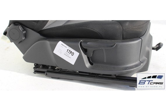 VW POLO FOTELE KOMPLET FOTELI siedzeń siedzenia tapicerka 6R 6R3 6R0 3-drzwiowy welur w kolorze czarno-szarym