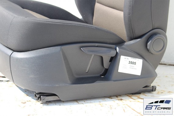 AUDI Q3 FOTELE KOMPLET FOTELI siedzeń siedzenia fotel tapicerka 8U welur przebieg 4004 kilometrów