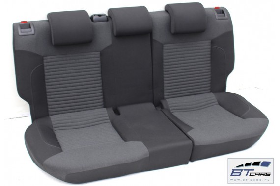 VW POLO FOTELE KOMPLET FOTELI siedzeń siedzenia tapicerka 6C 6C0 6R 6R3 6R0 3-drzwiowy welur w kolorze czarno-szarym