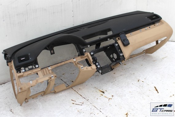 VW PASSAT B6 CC KONSOLA DESKA ROZDZIELCZA KOKPIT PULPIT TKX - czarny / beż pure 3C1857003 3C1 857 003