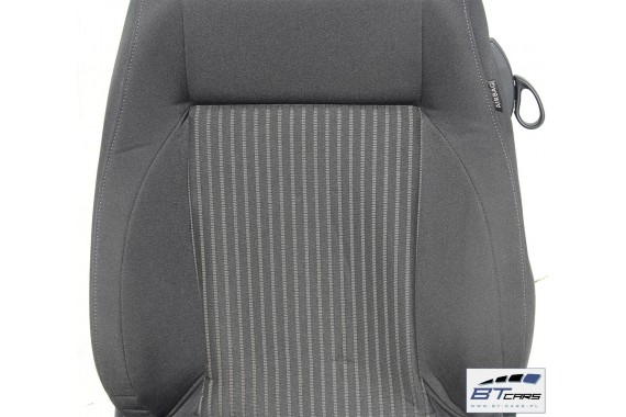 POLO FOTELE KOMPLET FOTELI siedzeń siedzenia tapicerka 6R 6R3 6R0 3-drzwiowy welur w kolorze czarnym
