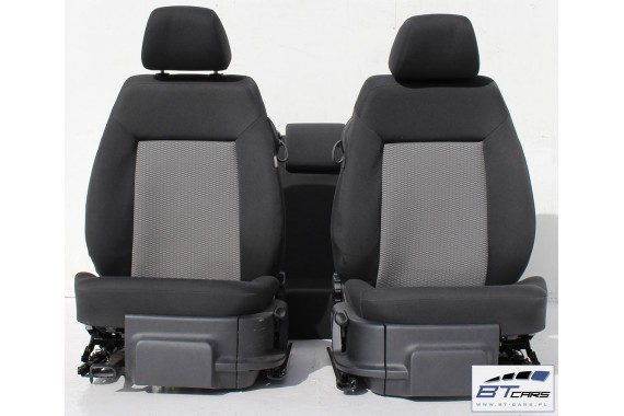 VW POLO FOTELE KOMPLET FOTELI siedzeń siedzenia tapicerka 6R 6R3 6R0 3-drzwiowy welur w kolorze czarno-szarym