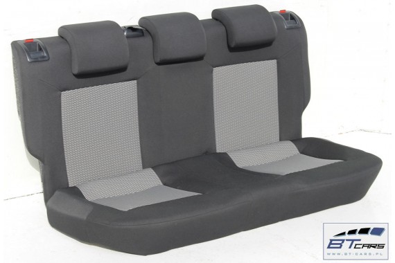 VW POLO FOTELE KOMPLET FOTELI siedzeń siedzenia tapicerka 6R 6R3 6R0 3-drzwiowy welur w kolorze czarno-szarym