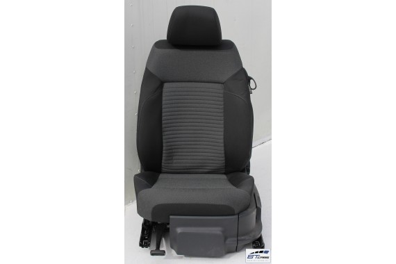 VW POLO FOTELE KOMPLET FOTELI siedzeń siedzenia tapicerka 6R 6R3 6R0 3-drzwiowy welur w kolorze czarno-szarym